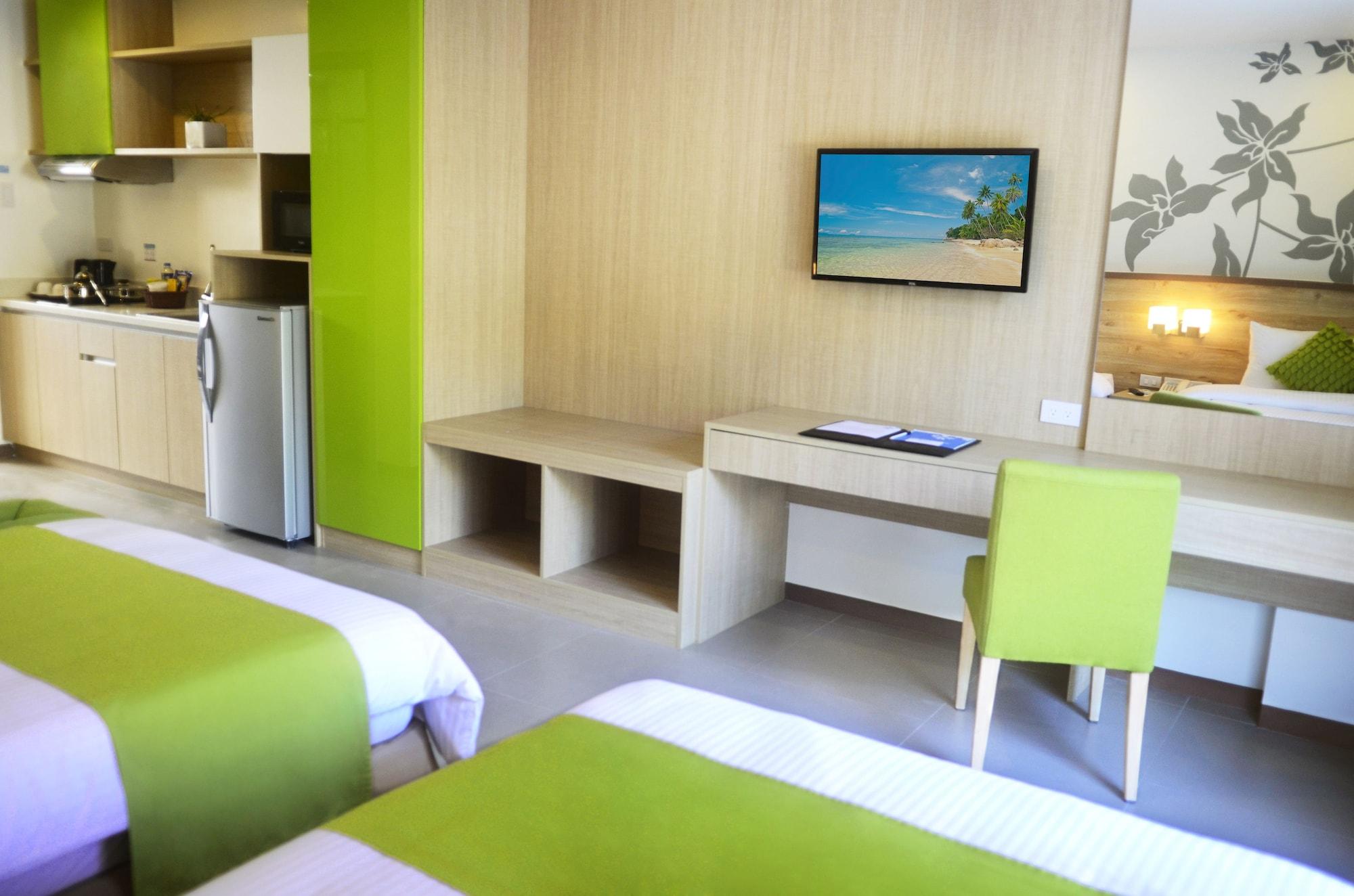 Resort Azalea & Residences Boracay 4*